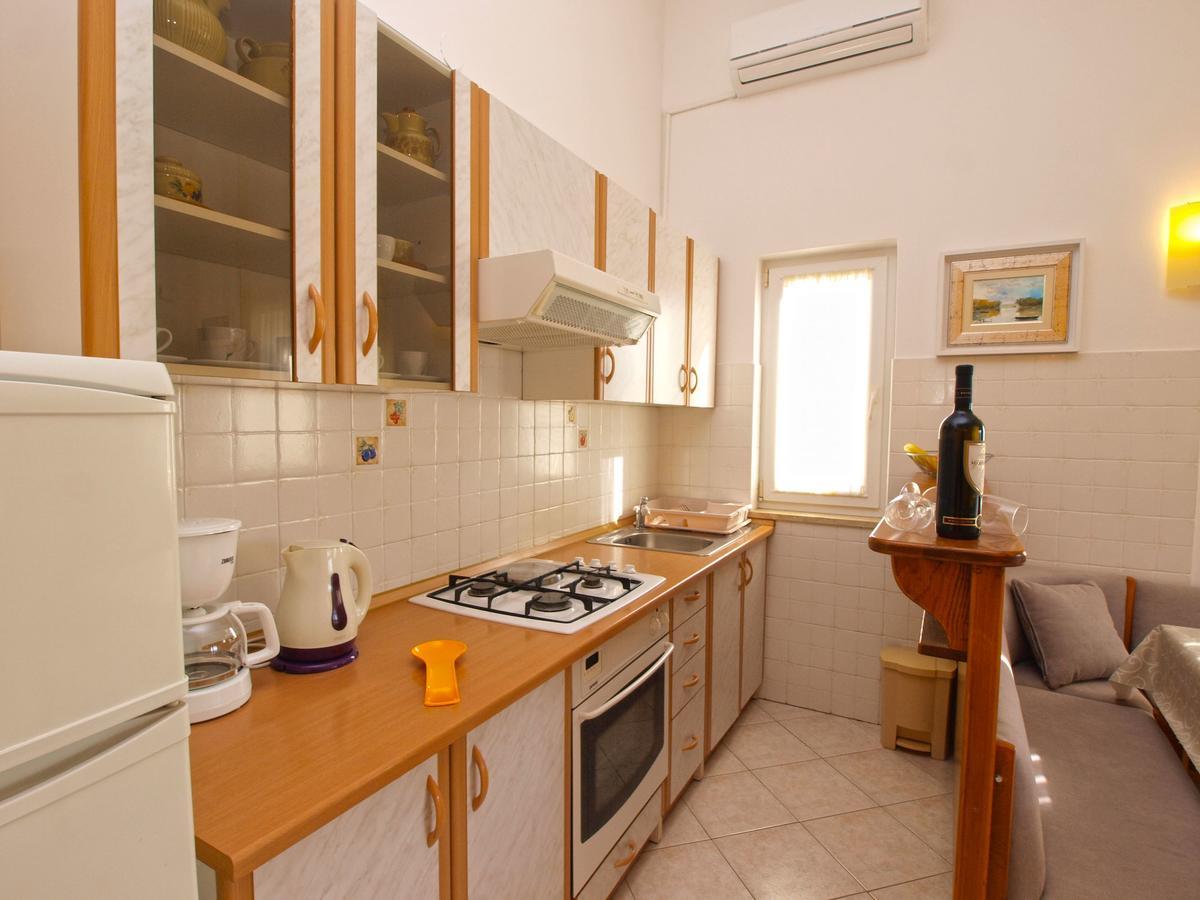 Apartments Iva 1534 プーラ エクステリア 写真