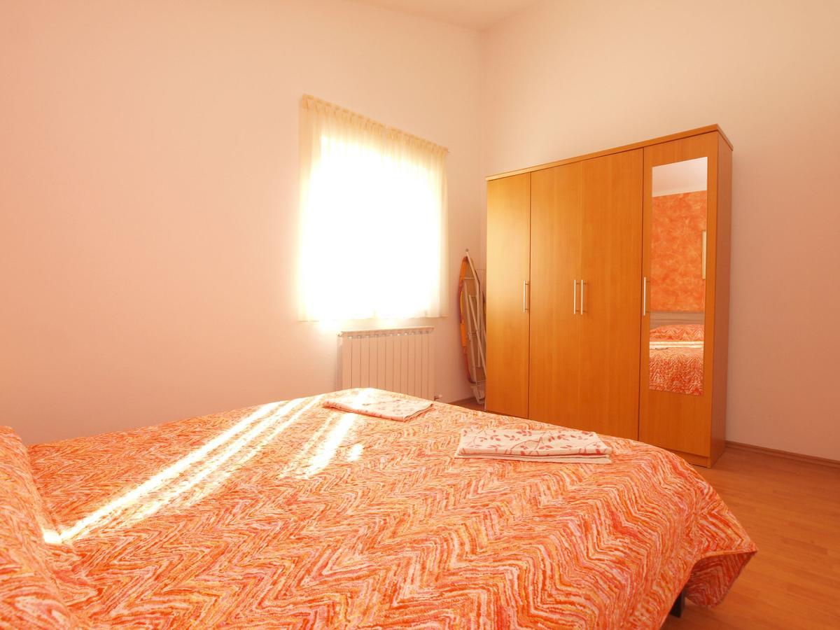 Apartments Iva 1534 プーラ エクステリア 写真